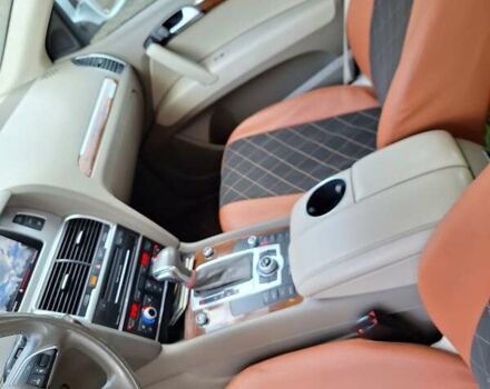 Белый Ауди Ку 7, объемом двигателя 2.97 л и пробегом 131 тыс. км за 22500 $, фото 1 на Automoto.ua