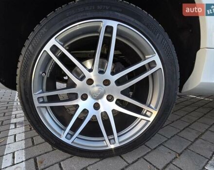 Белый Ауди Ку 7, объемом двигателя 2.97 л и пробегом 220 тыс. км за 24000 $, фото 50 на Automoto.ua