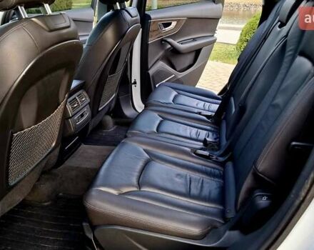 Білий Ауді Ку 7, об'ємом двигуна 3 л та пробігом 159 тис. км за 26500 $, фото 17 на Automoto.ua