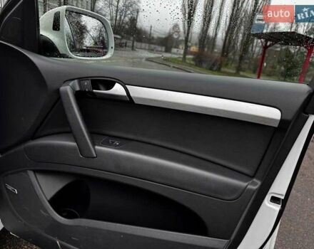 Білий Ауді Ку 7, об'ємом двигуна 3 л та пробігом 78 тис. км за 17490 $, фото 41 на Automoto.ua