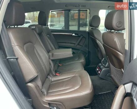 Білий Ауді Ку 7, об'ємом двигуна 3 л та пробігом 218 тис. км за 17990 $, фото 10 на Automoto.ua