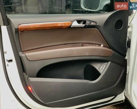 Білий Ауді Ку 7, об'ємом двигуна 3 л та пробігом 205 тис. км за 15890 $, фото 25 на Automoto.ua