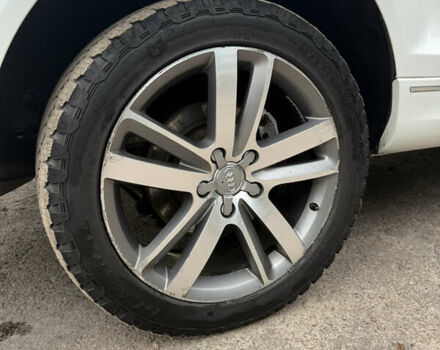 Белый Ауди Ку 7, объемом двигателя 3 л и пробегом 220 тыс. км за 15600 $, фото 4 на Automoto.ua