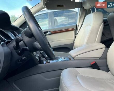 Білий Ауді Ку 7, об'ємом двигуна 3 л та пробігом 111 тис. км за 13890 $, фото 6 на Automoto.ua