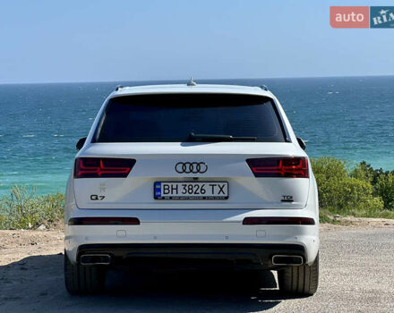 Белый Ауди Ку 7, объемом двигателя 2.97 л и пробегом 115 тыс. км за 40500 $, фото 7 на Automoto.ua