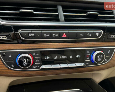 Белый Ауди Ку 7, объемом двигателя 3 л и пробегом 117 тыс. км за 35300 $, фото 24 на Automoto.ua