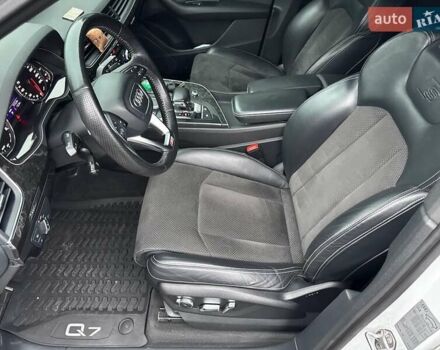 Белый Ауди Ку 7, объемом двигателя 3 л и пробегом 174 тыс. км за 39500 $, фото 29 на Automoto.ua