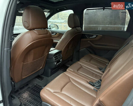 Белый Ауди Ку 7, объемом двигателя 3 л и пробегом 296 тыс. км за 19700 $, фото 18 на Automoto.ua