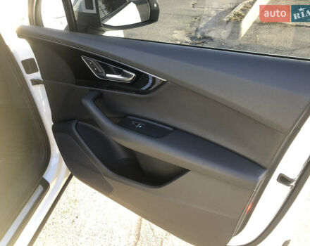 Білий Ауді Ку 7, об'ємом двигуна 2.97 л та пробігом 84 тис. км за 44000 $, фото 36 на Automoto.ua