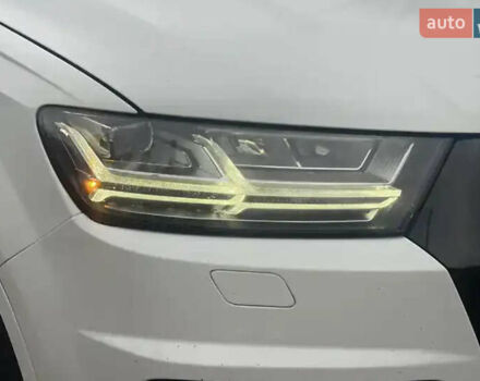 Білий Ауді Ку 7, об'ємом двигуна 3 л та пробігом 153 тис. км за 27500 $, фото 3 на Automoto.ua