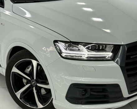 Ауди Ку 7 2016 в Одессе на Automoto.ua Белый Ауди Ку 7, объемом двигателя 3 л и пробегом 280 тыс. км за 34000 $, фото 1 на Automoto.ua