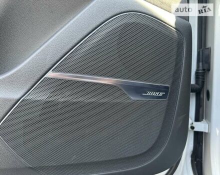 Білий Ауді Ку 7, об'ємом двигуна 2.97 л та пробігом 202 тис. км за 46900 $, фото 60 на Automoto.ua