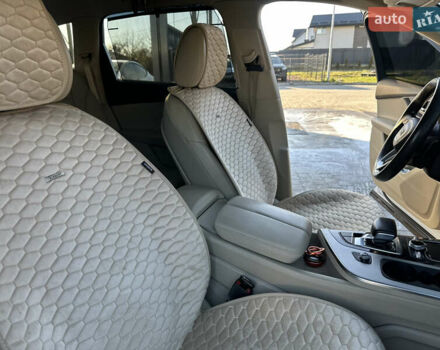 Білий Ауді Ку 7, об'ємом двигуна 2 л та пробігом 169 тис. км за 24999 $, фото 34 на Automoto.ua