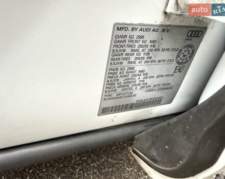 Белый Ауди Ку 7, объемом двигателя 3 л и пробегом 122 тыс. км за 27000 $, фото 13 на Automoto.ua