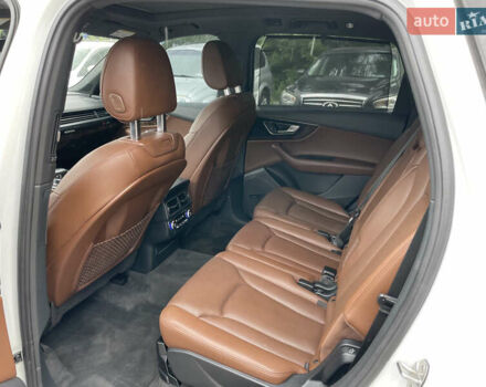 Ауди Ку 7 2016 в Львове на Automoto.ua Белый Ауди Ку 7, объемом двигателя 3 л и пробегом 229 тыс. км за 22000 $, фото 5 на Automoto.ua