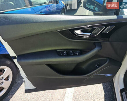 Білий Ауді Ку 7, об'ємом двигуна 3 л та пробігом 186 тис. км за 18500 $, фото 13 на Automoto.ua