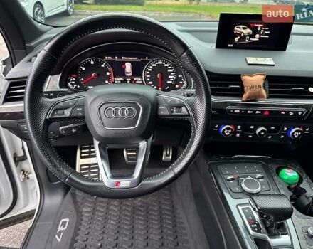 Белый Ауди Ку 7, объемом двигателя 3 л и пробегом 174 тыс. км за 39500 $, фото 35 на Automoto.ua