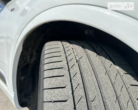 Білий Ауді Ку 7, об'ємом двигуна 2.97 л та пробігом 202 тис. км за 46900 $, фото 24 на Automoto.ua