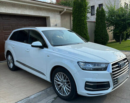 Белый Ауди Ку 7, объемом двигателя 2.97 л и пробегом 63 тыс. км за 43800 $, фото 3 на Automoto.ua