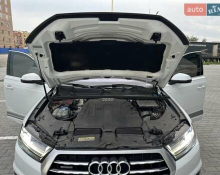 Ауди Ку 7 2016 в Ковель на Automoto.ua Белый Ауди Ку 7, объемом двигателя 2.97 л и пробегом 188 тыс. км за 39500 $, фото 33 на Automoto.ua