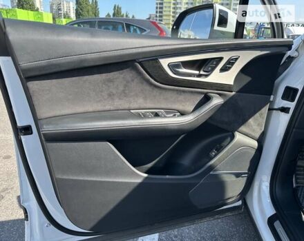 Білий Ауді Ку 7, об'ємом двигуна 2.97 л та пробігом 202 тис. км за 46900 $, фото 38 на Automoto.ua