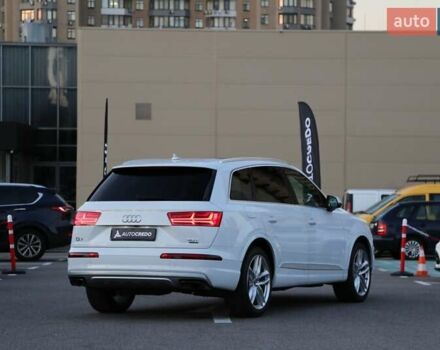 Белый Ауди Ку 7, объемом двигателя 3 л и пробегом 85 тыс. км за 30900 $, фото 4 на Automoto.ua