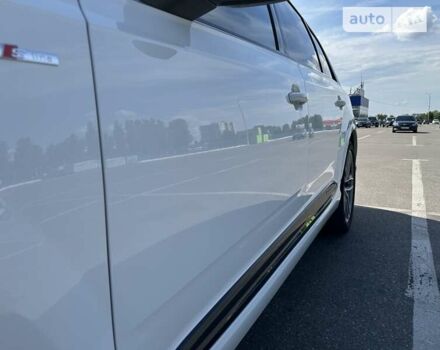 Білий Ауді Ку 7, об'ємом двигуна 2.97 л та пробігом 202 тис. км за 46900 $, фото 17 на Automoto.ua