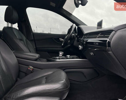 Білий Ауді Ку 7, об'ємом двигуна 3 л та пробігом 219 тис. км за 26999 $, фото 21 на Automoto.ua