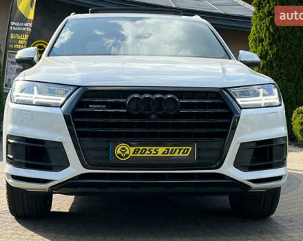 Белый Ауди Ку 7, объемом двигателя 3 л и пробегом 117 тыс. км за 35300 $, фото 1 на Automoto.ua