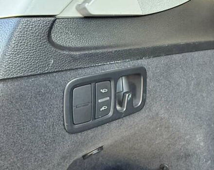 Білий Ауді Ку 7, об'ємом двигуна 2.97 л та пробігом 230 тис. км за 34800 $, фото 27 на Automoto.ua