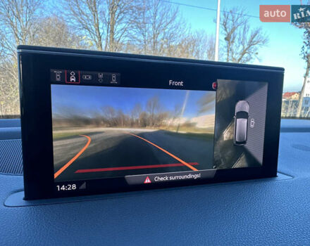 Білий Ауді Ку 7, об'ємом двигуна 2 л та пробігом 169 тис. км за 24999 $, фото 41 на Automoto.ua