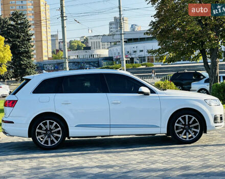 Ауди Ку 7 2016 в Днепре (Днепропетровске) на Automoto.ua Белый Ауди Ку 7, объемом двигателя 2.97 л и пробегом 137 тыс. км за 42800 $, фото 45 на Automoto.ua