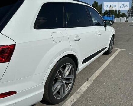 Білий Ауді Ку 7, об'ємом двигуна 2.97 л та пробігом 202 тис. км за 46900 $, фото 21 на Automoto.ua