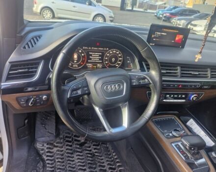 Белый Ауди Ку 7, объемом двигателя 3 л и пробегом 170 тыс. км за 22000 $, фото 6 на Automoto.ua