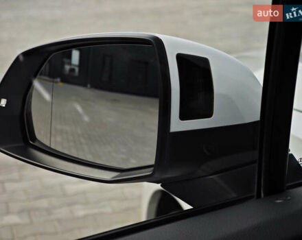 Белый Ауди Ку 7, объемом двигателя 3 л и пробегом 161 тыс. км за 47000 $, фото 17 на Automoto.ua