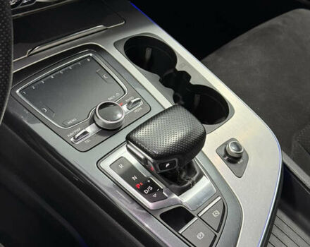 Ауди Ку 7 2016 в Одессе на Automoto.ua Белый Ауди Ку 7, объемом двигателя 3 л и пробегом 280 тыс. км за 34000 $, фото 18 на Automoto.ua