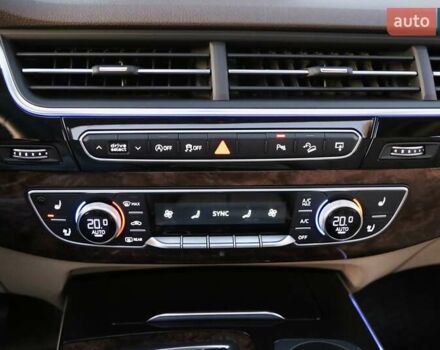 Белый Ауди Ку 7, объемом двигателя 3 л и пробегом 85 тыс. км за 30900 $, фото 25 на Automoto.ua