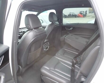 Белый Ауди Ку 7, объемом двигателя 3 л и пробегом 186 тыс. км за 18500 $, фото 4 на Automoto.ua