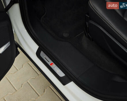 Белый Ауди Ку 7, объемом двигателя 3 л и пробегом 161 тыс. км за 47000 $, фото 47 на Automoto.ua