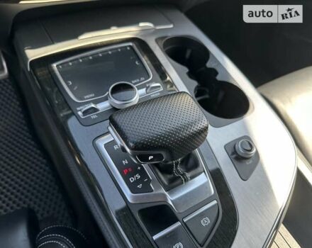 Білий Ауді Ку 7, об'ємом двигуна 2.97 л та пробігом 202 тис. км за 46900 $, фото 51 на Automoto.ua