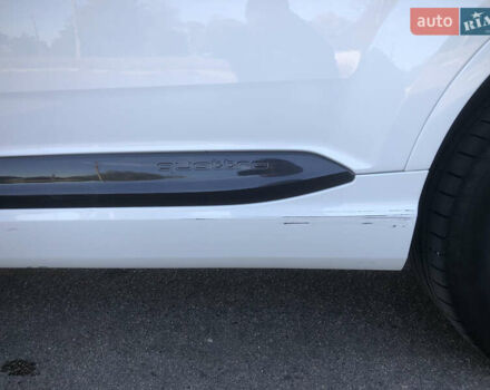 Білий Ауді Ку 7, об'ємом двигуна 2.97 л та пробігом 84 тис. км за 44000 $, фото 55 на Automoto.ua