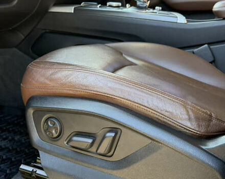 Білий Ауді Ку 7, об'ємом двигуна 2.97 л та пробігом 230 тис. км за 34800 $, фото 13 на Automoto.ua