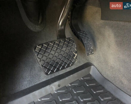 Білий Ауді Ку 7, об'ємом двигуна 2.97 л та пробігом 84 тис. км за 44000 $, фото 24 на Automoto.ua