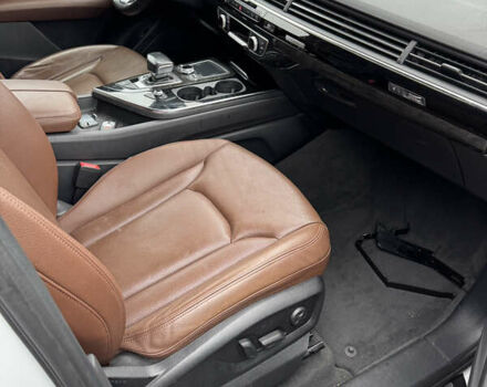 Білий Ауді Ку 7, об'ємом двигуна 3 л та пробігом 168 тис. км за 19500 $, фото 7 на Automoto.ua