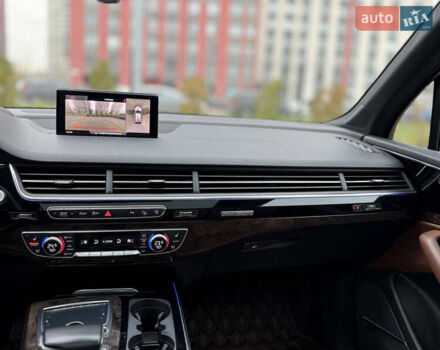 Белый Ауди Ку 7, объемом двигателя 3 л и пробегом 236 тыс. км за 22900 $, фото 14 на Automoto.ua