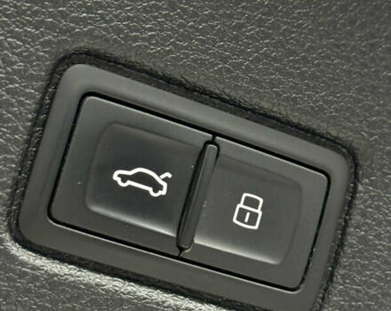 Ауди Ку 7 2016 в Одессе на Automoto.ua Белый Ауди Ку 7, объемом двигателя 3 л и пробегом 280 тыс. км за 34000 $, фото 11 на Automoto.ua