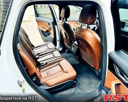 Белый Ауди Ку 7, объемом двигателя 3 л и пробегом 139 тыс. км за 33000 $, фото 8 на Automoto.ua