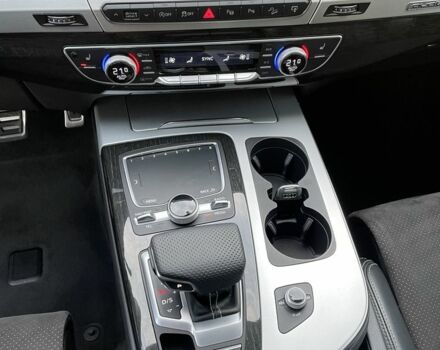 Белый Ауди Ку 7, объемом двигателя 3 л и пробегом 219 тыс. км за 35700 $, фото 7 на Automoto.ua