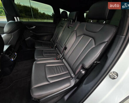 Белый Ауди Ку 7, объемом двигателя 3 л и пробегом 161 тыс. км за 47000 $, фото 53 на Automoto.ua