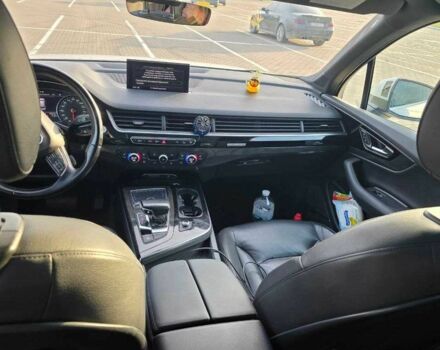 Белый Ауди Ку 7, объемом двигателя 2 л и пробегом 185 тыс. км за 32000 $, фото 5 на Automoto.ua